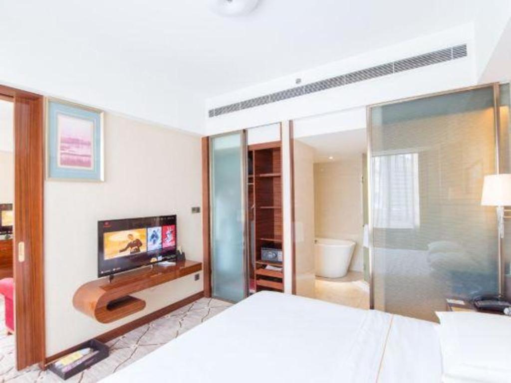 Jinan Silver Plaza Quancheng Hotel エクステリア 写真