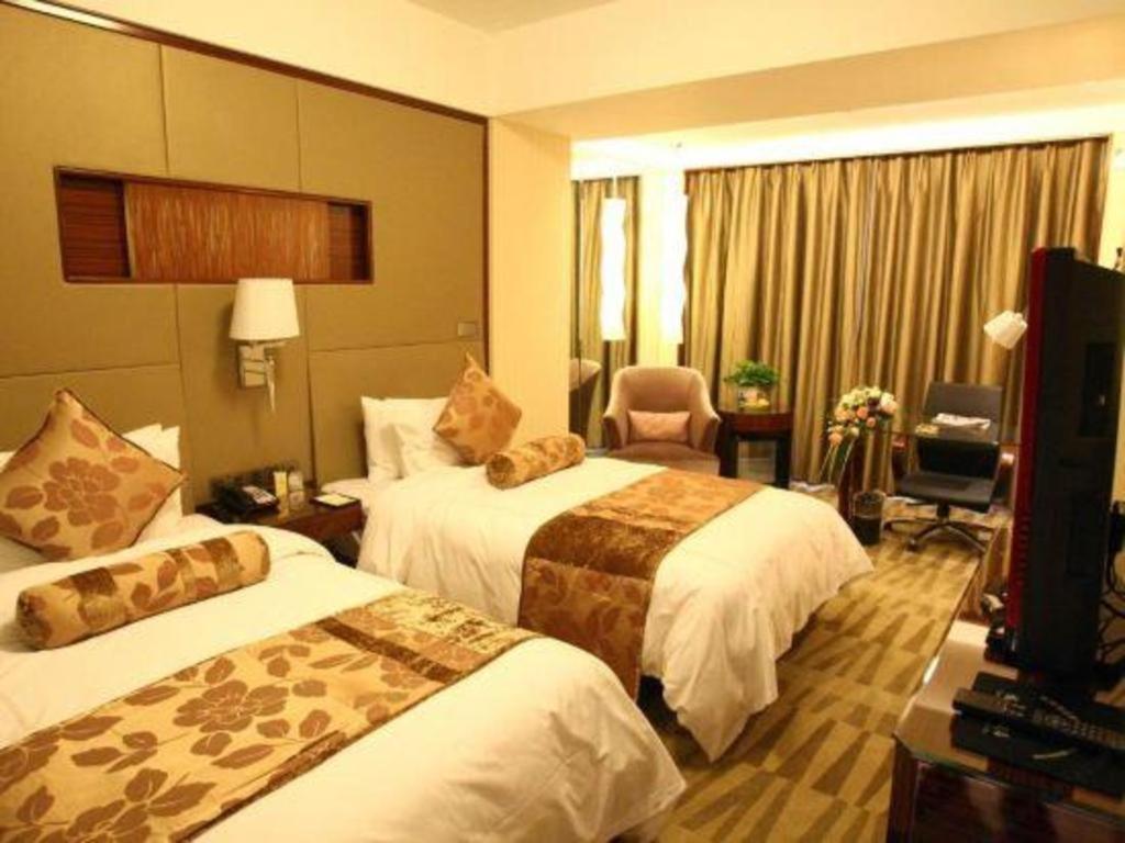 Jinan Silver Plaza Quancheng Hotel エクステリア 写真