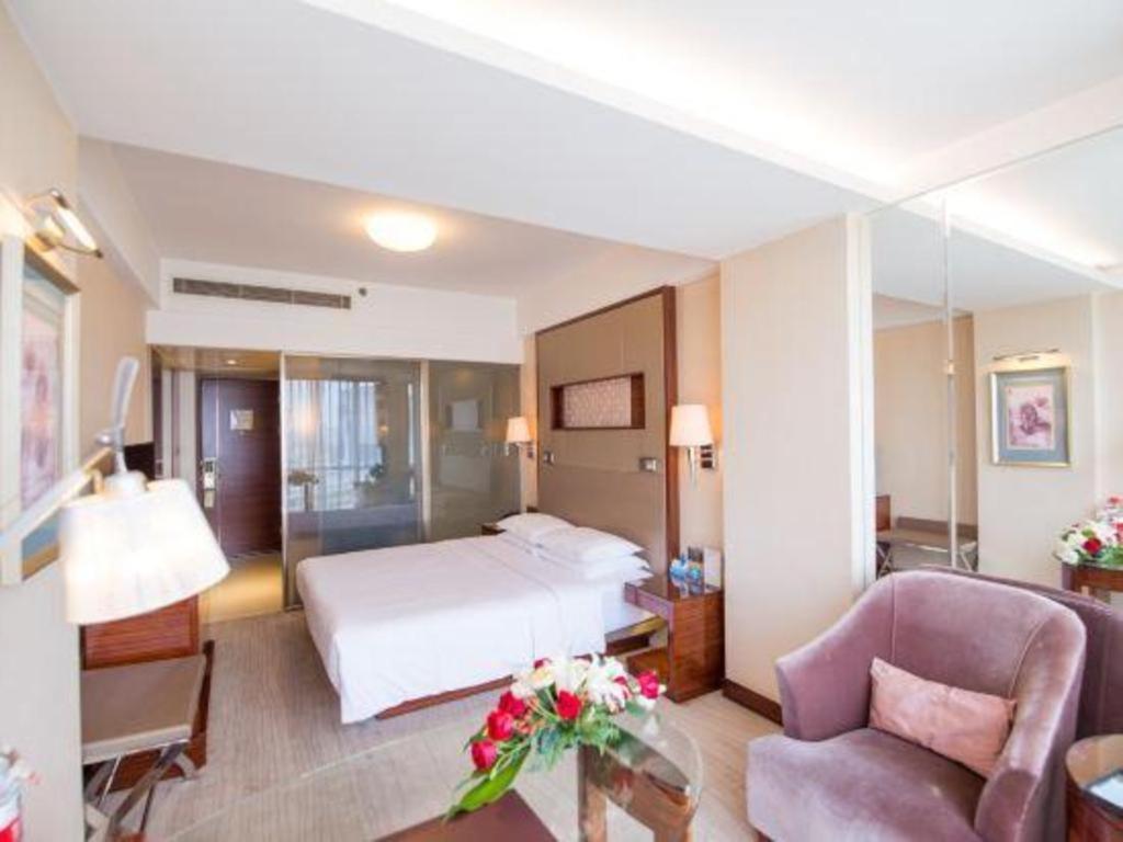 Jinan Silver Plaza Quancheng Hotel エクステリア 写真