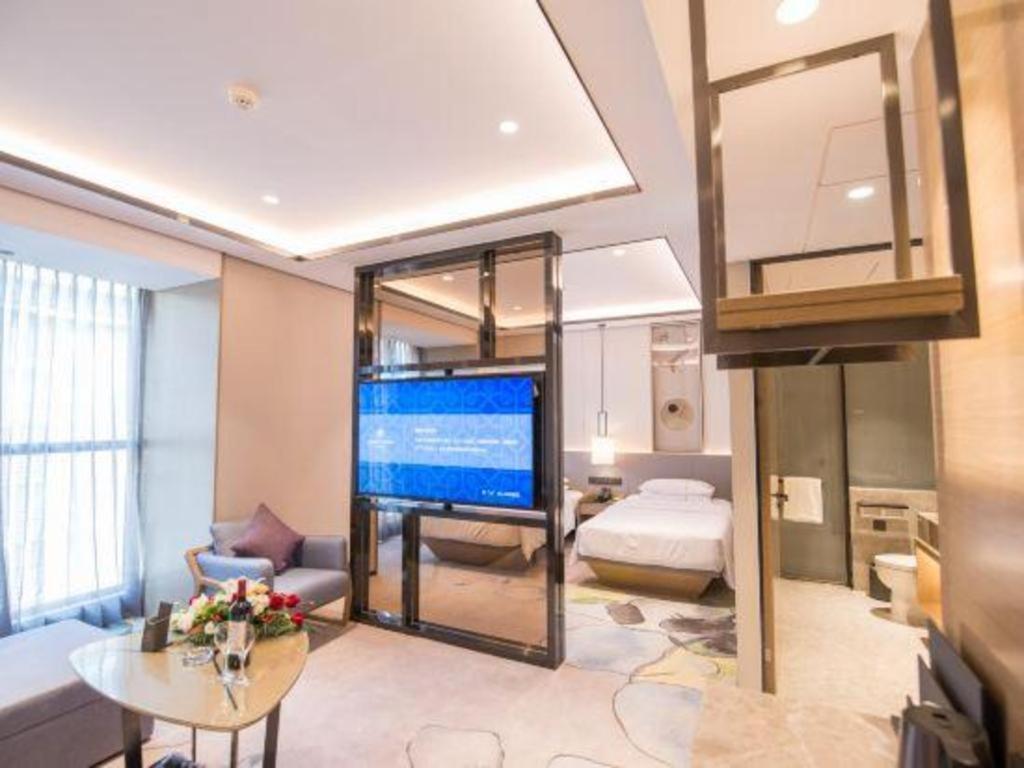 Jinan Silver Plaza Quancheng Hotel エクステリア 写真