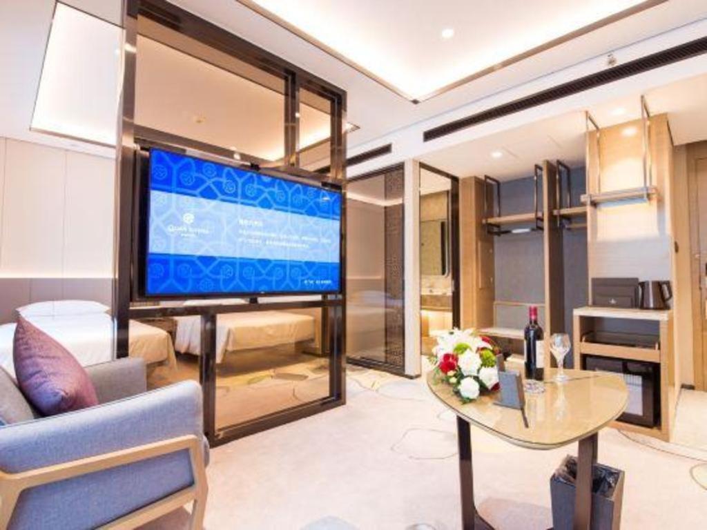 Jinan Silver Plaza Quancheng Hotel エクステリア 写真