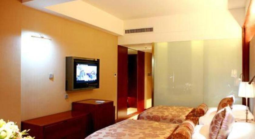 Jinan Silver Plaza Quancheng Hotel エクステリア 写真