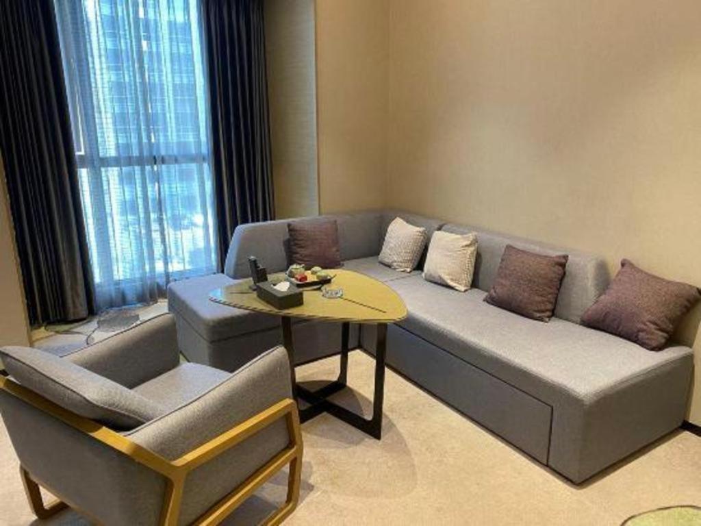 Jinan Silver Plaza Quancheng Hotel エクステリア 写真